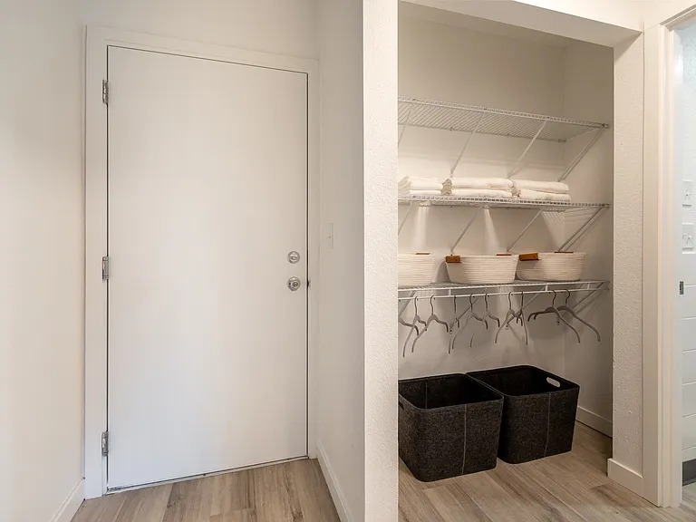 Safe Harbor Apartments — Photo 8