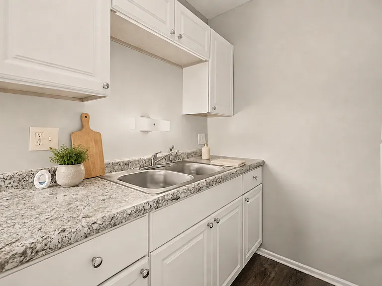 Clearwater Apartments — Photo 3