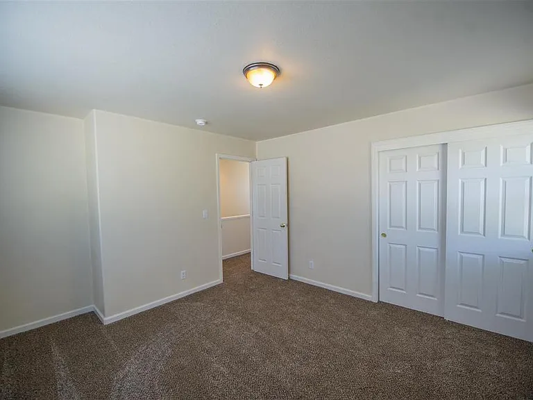 20461 Bay Meadows Dr — Photo 4