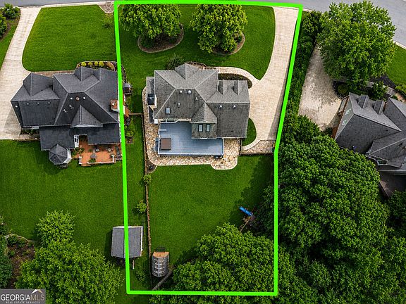 5th image of 2121 Bennington Ct