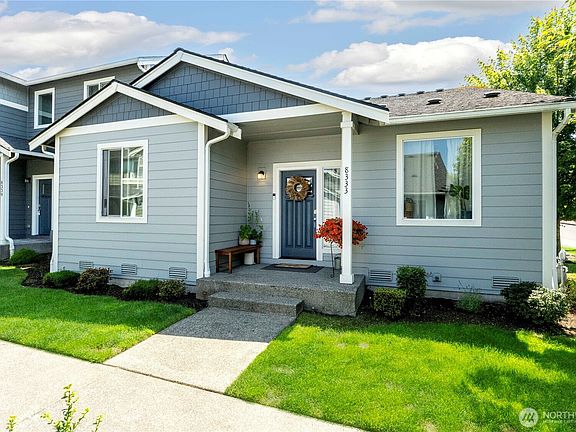 2nd image of 8333 175th Street Ct E