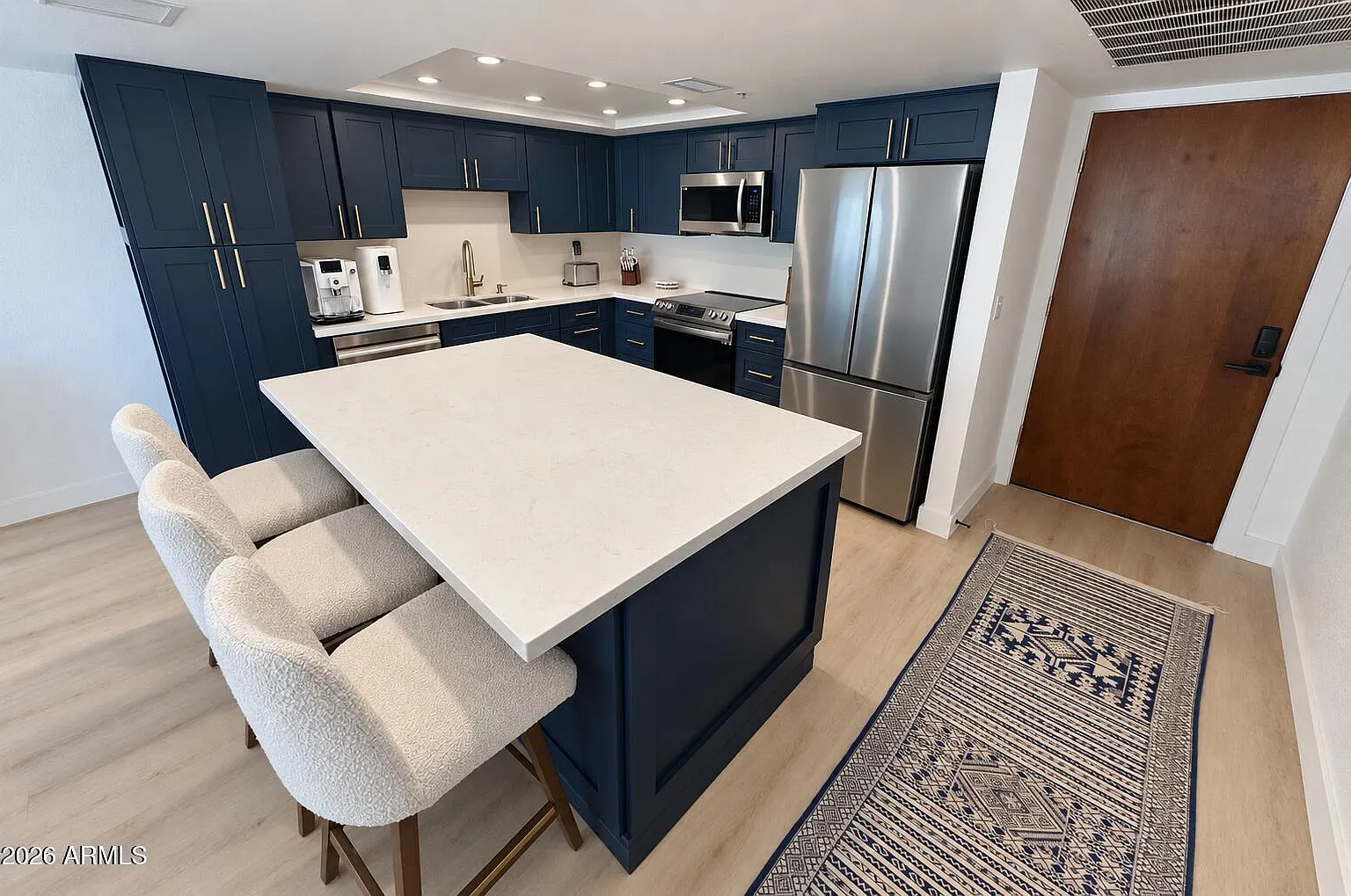 2 bed, 1.0 bath, 930 sqft, $1,850 — Photo 3