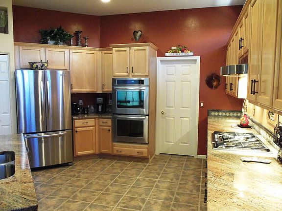 2nd image of 13587 N Heritage Gateway Ave