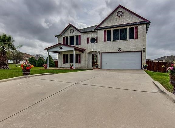 2nd image of 312 Santolina Ln