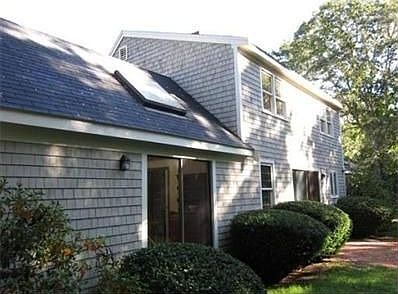 3rd image of 41 Stratford Ln