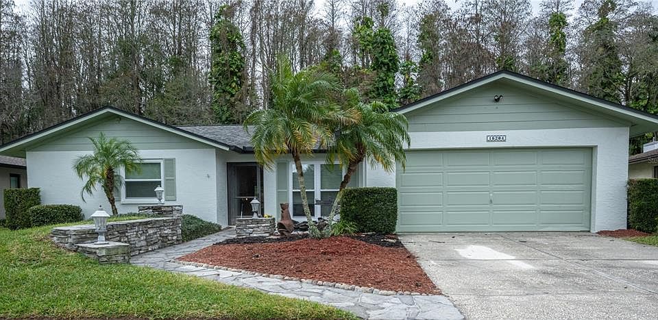 1st image of 16204 OAKMANOR DRIVE
