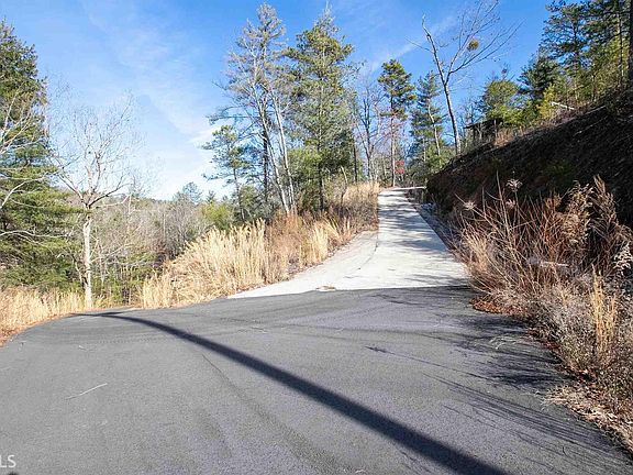 5th image of 50 Camp Creek Rd