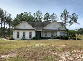 99 Tinsley St, Douglas, GA 31535