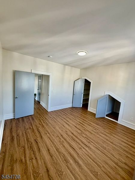 1st image of 136 Hobson St