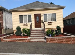 15 Jarvis St, Revere, MA 02151