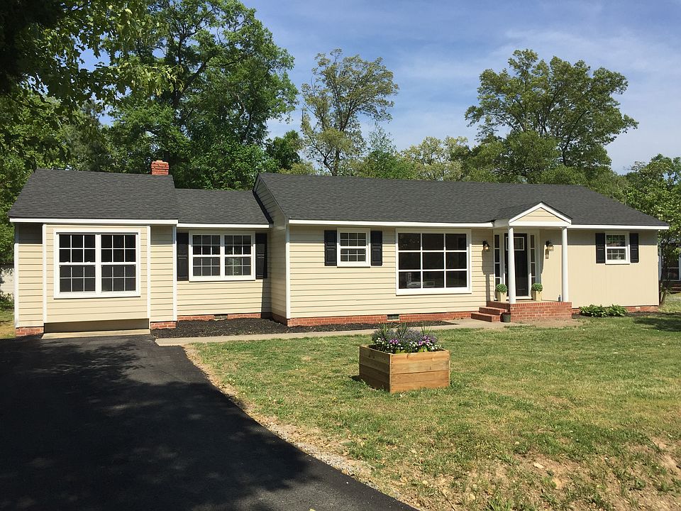 1st image of 8505 Hood Dr