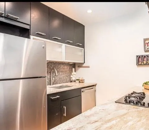 1 bed, 707 sqft, $2,350 — Photo 4