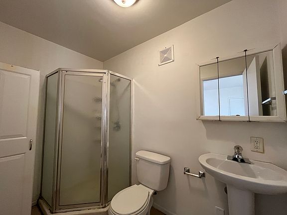 3rd image of 36982 Bankside Dr #7