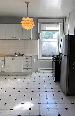 Rented by Metropolis International Realty Inc. | media 10