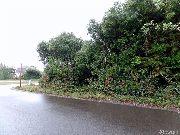 4th image of 138 132 Ocean Shores Blvd SW