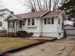 2910 48th Pl, Des Moines, IA 50310