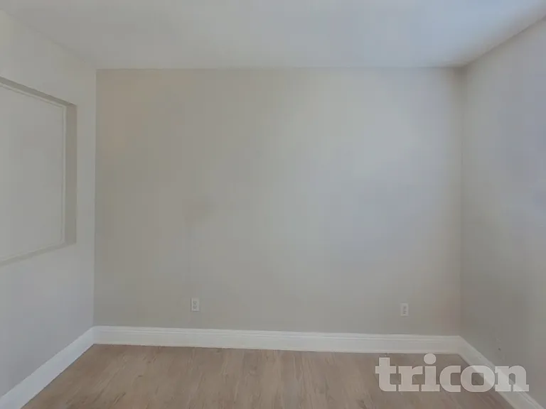 1500 N Markdale #10 — Photo 16