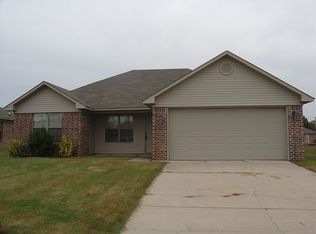 1410 Choate St, Conway, AR 72032