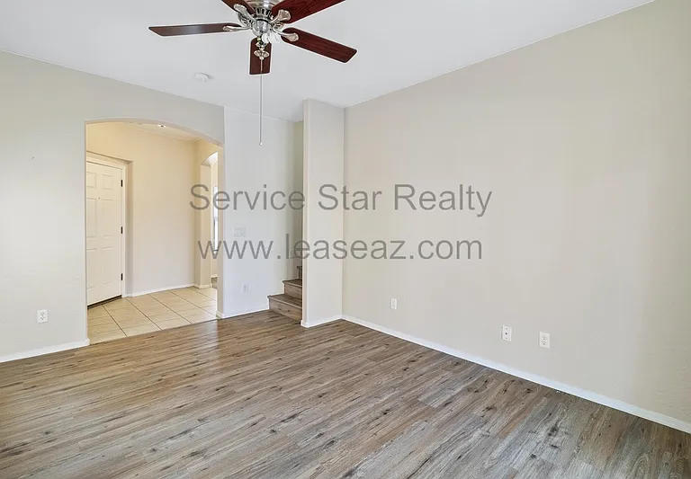 14916 N 177th Ave — Photo 5