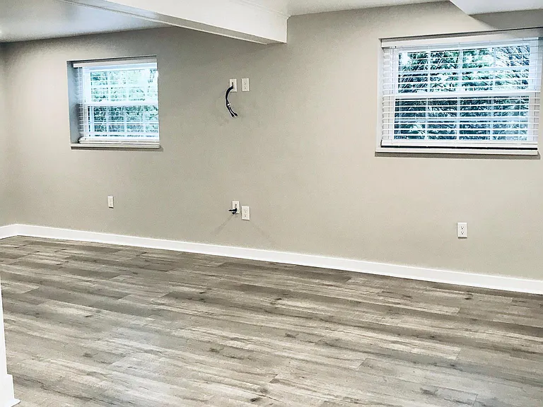 400 Duquesne Dr — Photo 19