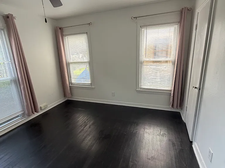 5912 Belgrade Ave — Photo 15