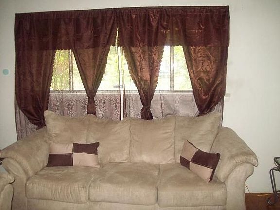 3rd image of 103 W 27th Ave