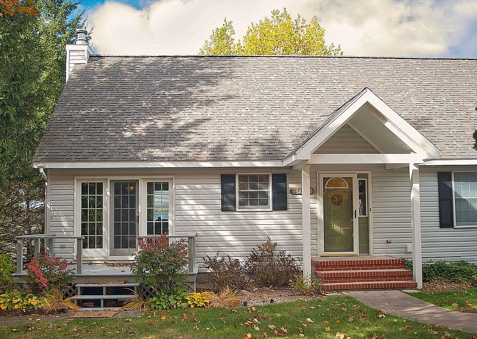 4020 Bermuda Ave