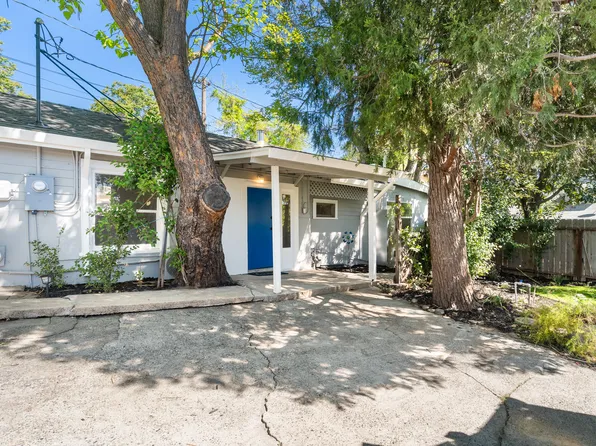 210 1/2 C St, Roseville, CA 95678