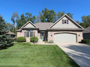 16113 Gumwood Crossing Dr, Granger, IN 46530