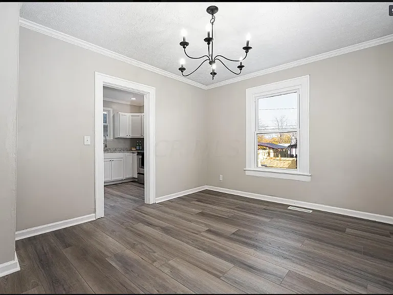 1132 Peters Ave — Photo 19