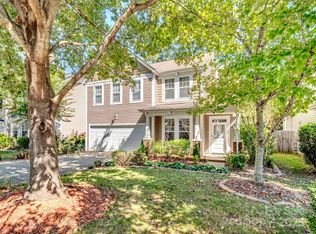 1561 Wilburn Park Ln NW, Charlotte, NC 28269