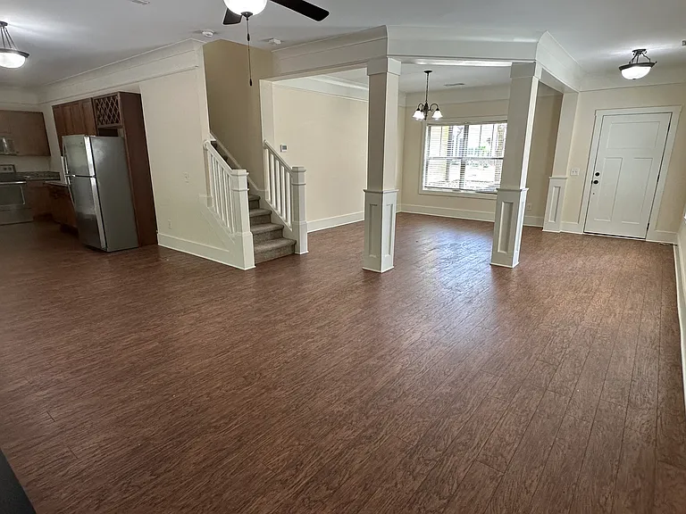 340 Ridge Pointe Dr — Photo 4