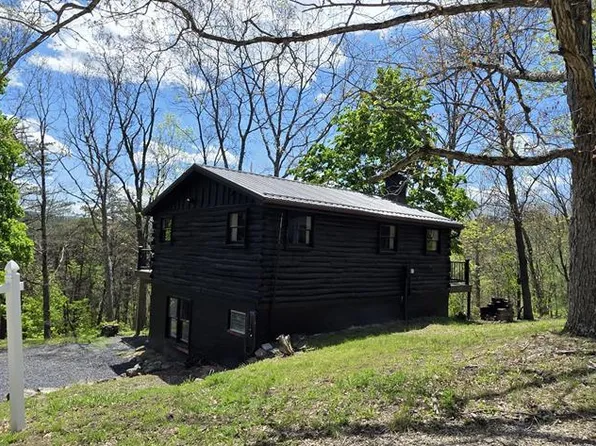 2733 Cottage Ln, James Creek, PA 16657