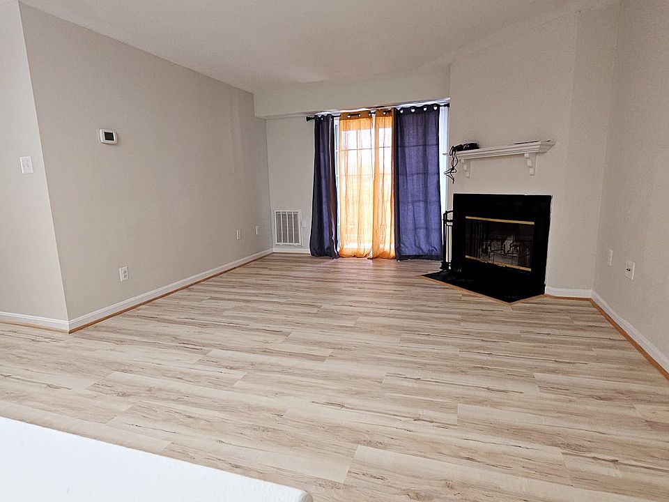 1st image of 6921 Victoria Dr Unit F