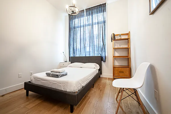 Rented by ERNY LLC | media 9