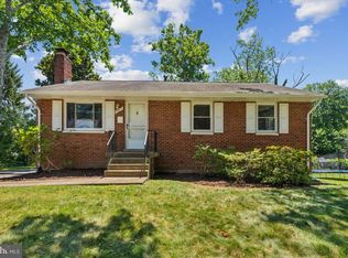 4911 Bristow Dr, Annandale, VA 22003