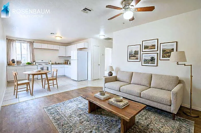 1702 W Shangri La Rd #3 — Photo 3