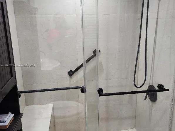 6311 NW 71st Ave, Tamarac, FL 33321