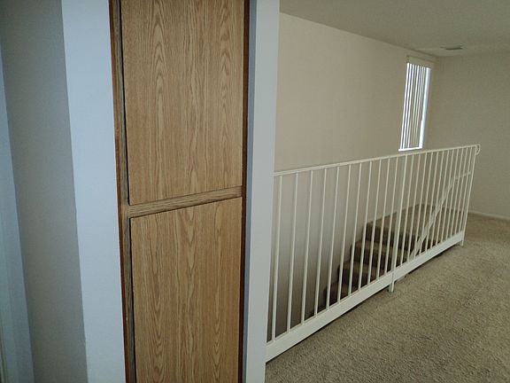 5th image of 1802 N Vineyard Ave APT F