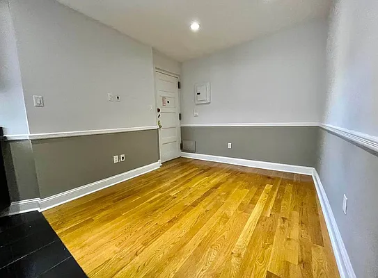 Rented by J PRESTON AND ASSOCIATES INC | media 2