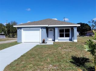521 Lincoln Ave, Lake Wales, FL 33853
