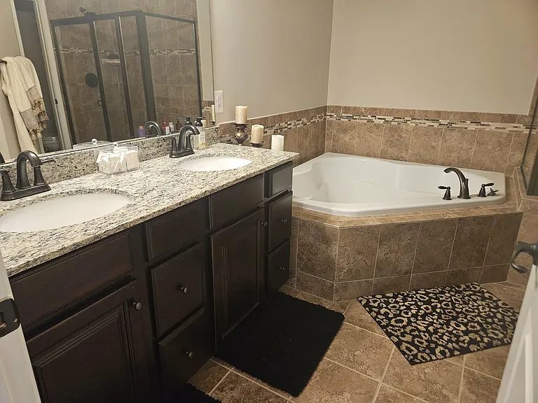 13682 Endeavour Dr — Photo 12