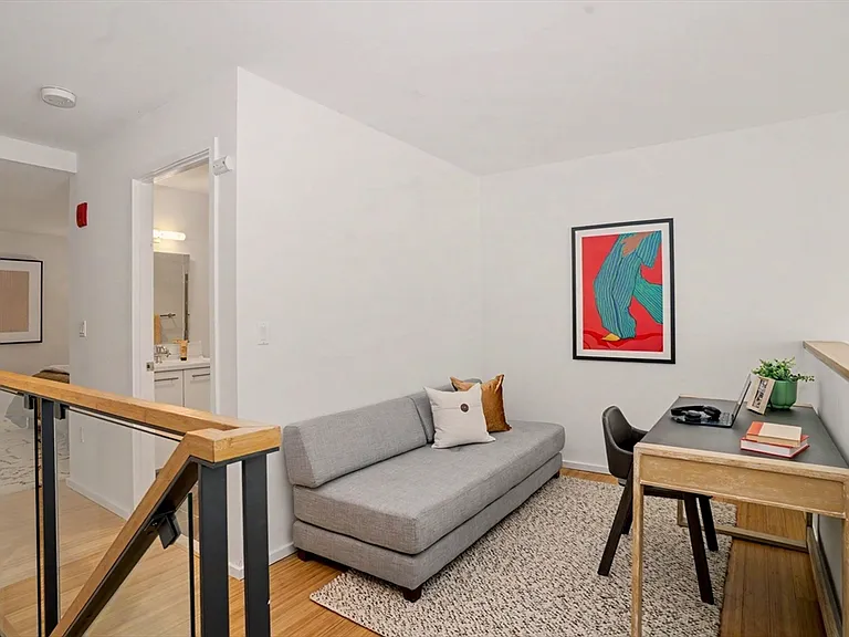 1 Earhart St #115 — Photo 6