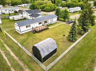 10414 W 103rd Ave, Mackenzie County, AB T0H2H0
