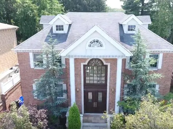 112 Bolivar Street image 1 of 18