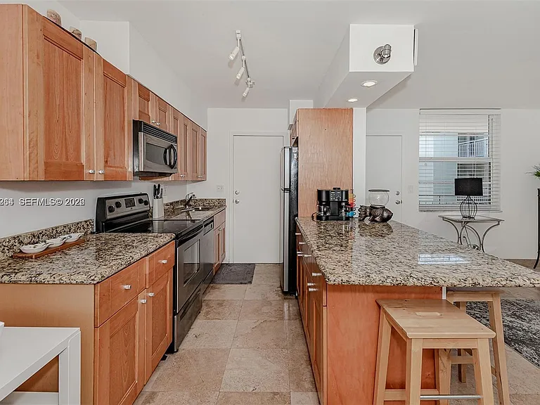 949 Pennsylvania Ave #307 — Photo 10