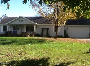 1085 34th St, Allegan, MI 49010