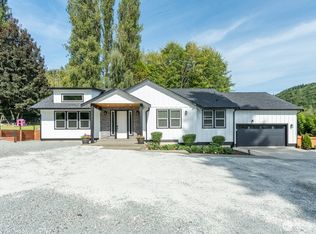 23330 State Route 534, Mount Vernon, WA 98274