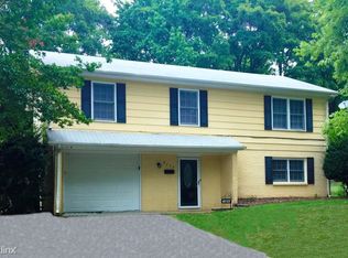6717 Covecreek Dr, Charlotte, NC 28215