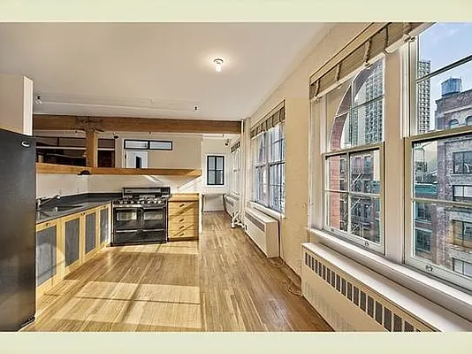 Sold by Stribling | media 4